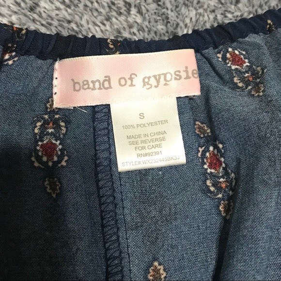 🦋 BOHO CHIC JUMPSUIT 🦋 - Picture 15 of 16